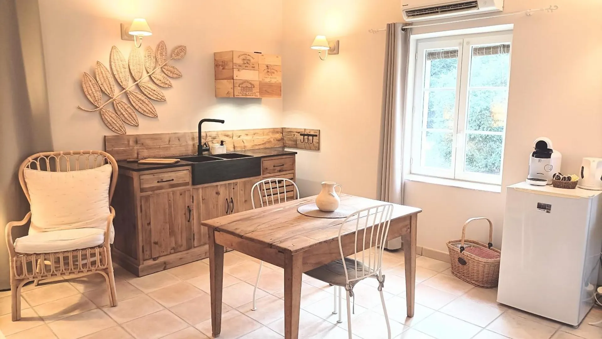 La Ferme Les Eybrachas Hotel Reauville Guest house
